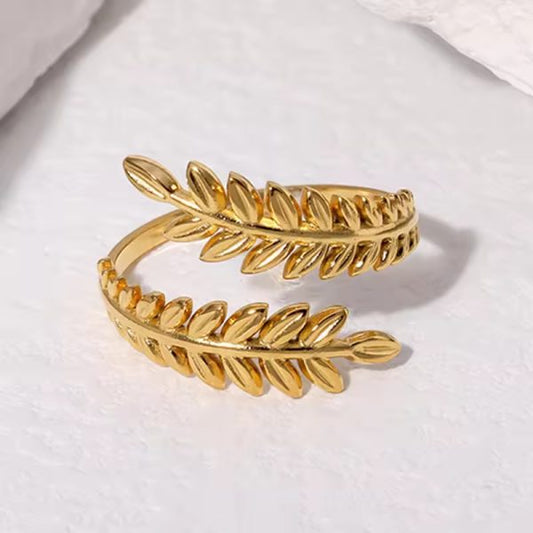 Aurora Leaf Ring